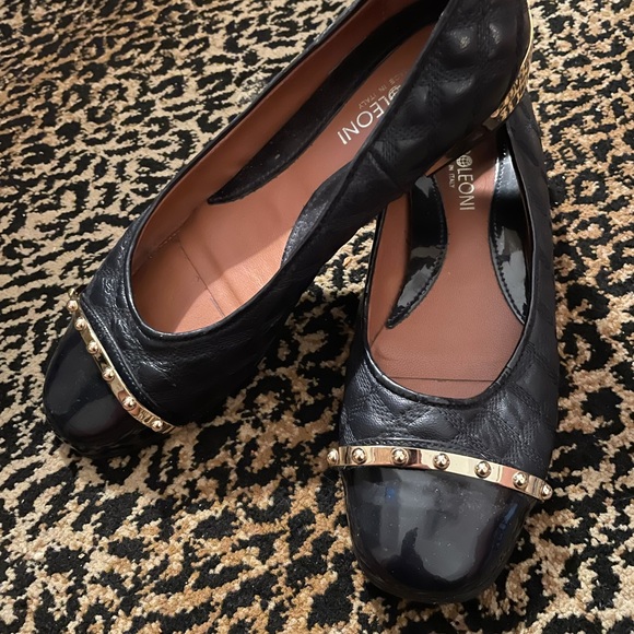 Shoe from Italy. Lightly worn - Picture 4 of 4